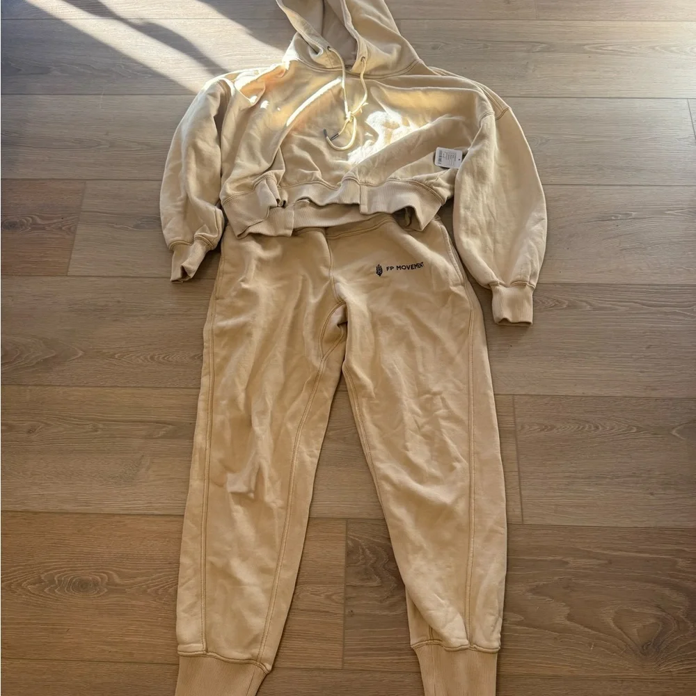 Free People Movement Women's Cream Joggers - Picture 2 of 4
